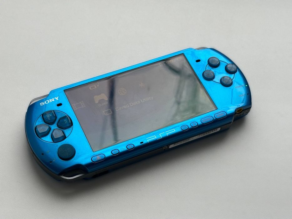 Sony PSP 3000 32 gb синього кольору