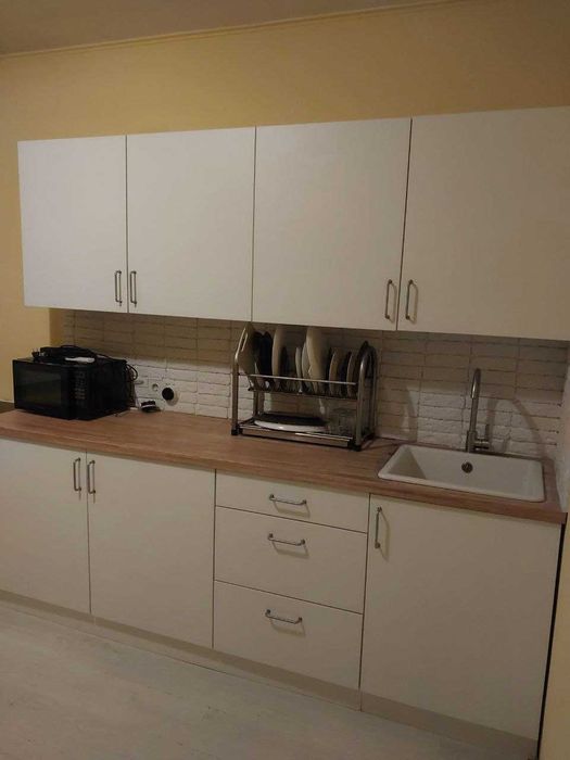 В довгострокову оренду пропоную свою однокімнатну квартиру!!!