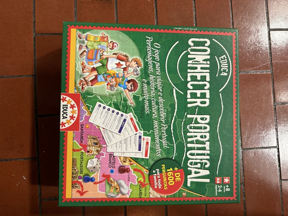 Jogo de tabuleiro para criança