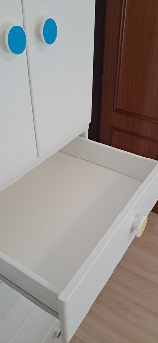 Armário Ikea quarto de criança