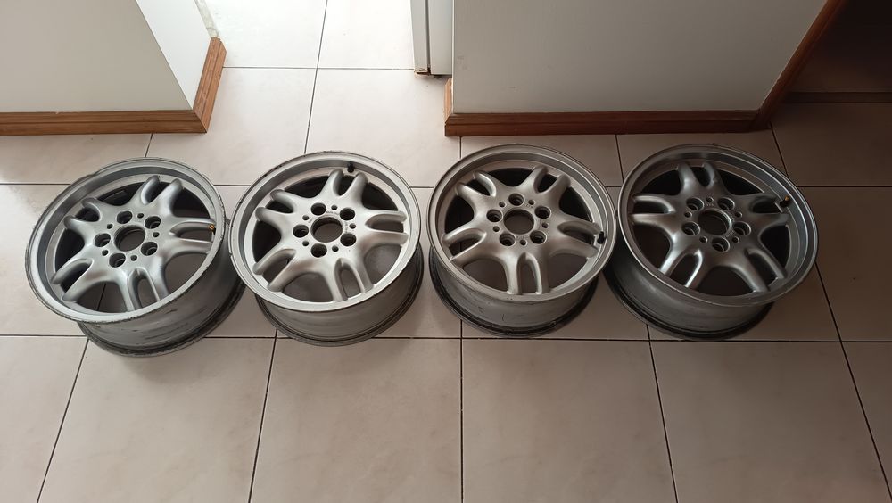 Jantes BMW 16 para E36 Style 30