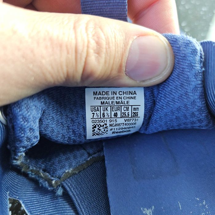 Кроссовки Reebok. Размер 40