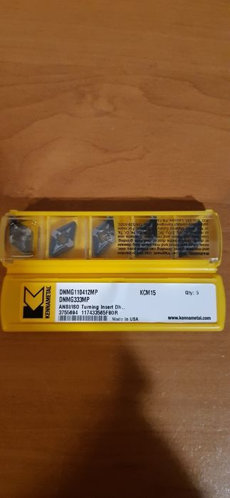 Płytki skrawajace DNMG110412 Kennametal 200 szt.