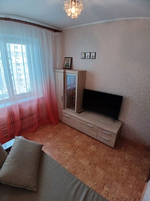Срочно продам 3-х Чешку! В районе Карата.