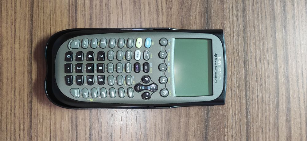 Máquina de calcular gráfica Texas Instruments TI-89 Titanium