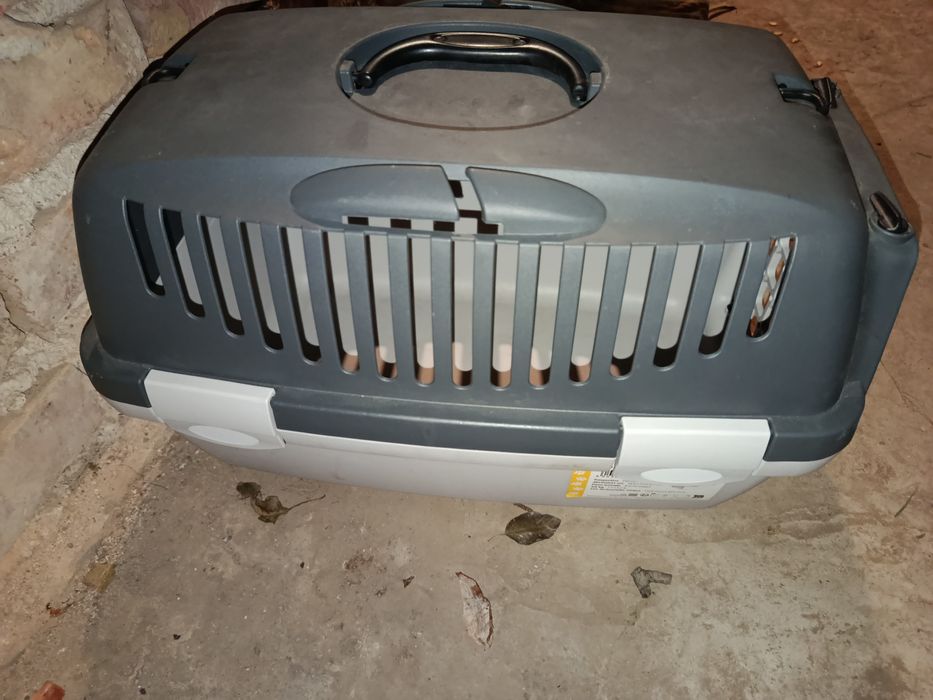 Переноска для тварин