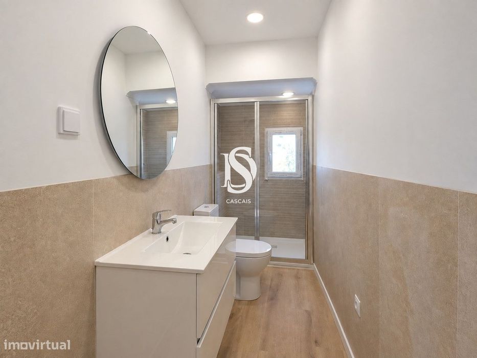 Apartamento T1, Totalmente renovado no centro de Alcochete