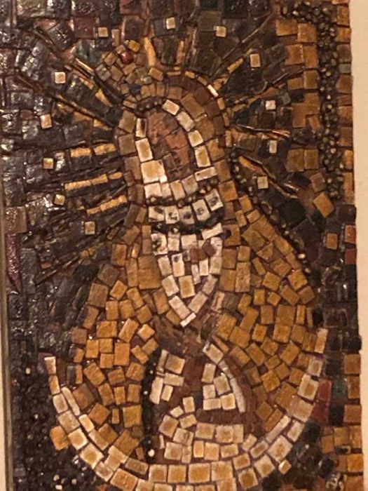 Stara mozaika Matka Boska na desce