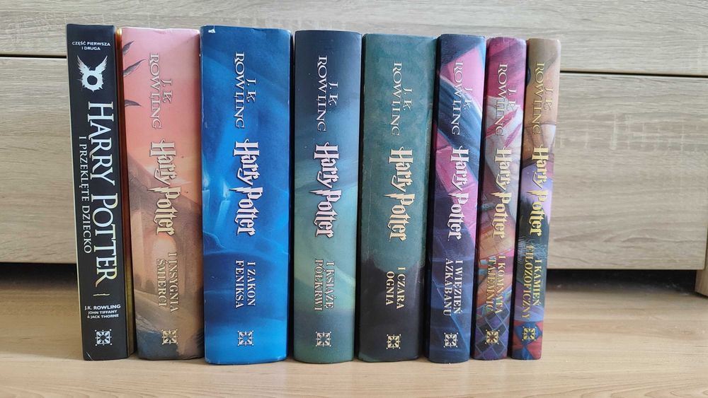 Seria książek Harry Potter - twarda oprawa, używane
