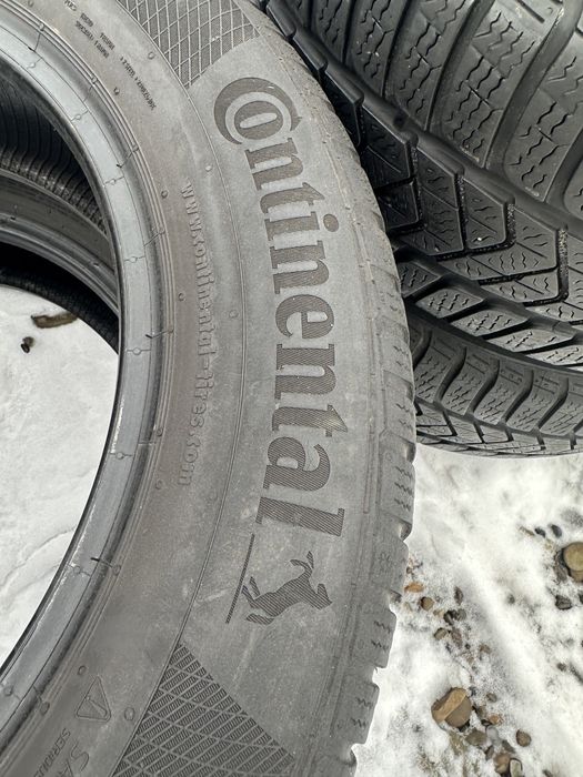 205/60/16 Continental Winter Contact Ts850P