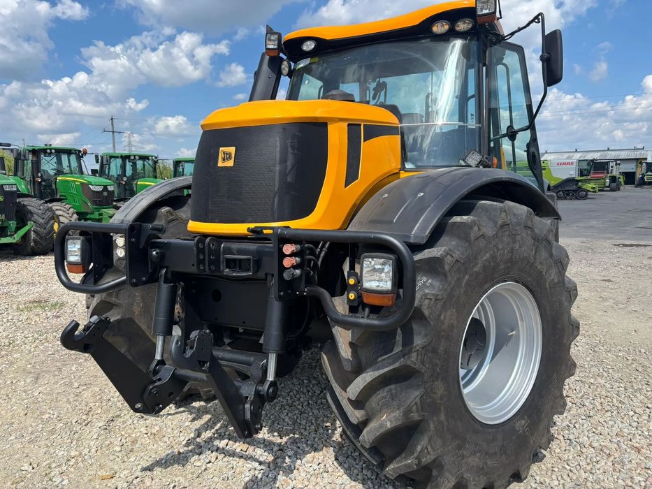JCB Fastrac 3230  JCB Fastrac
