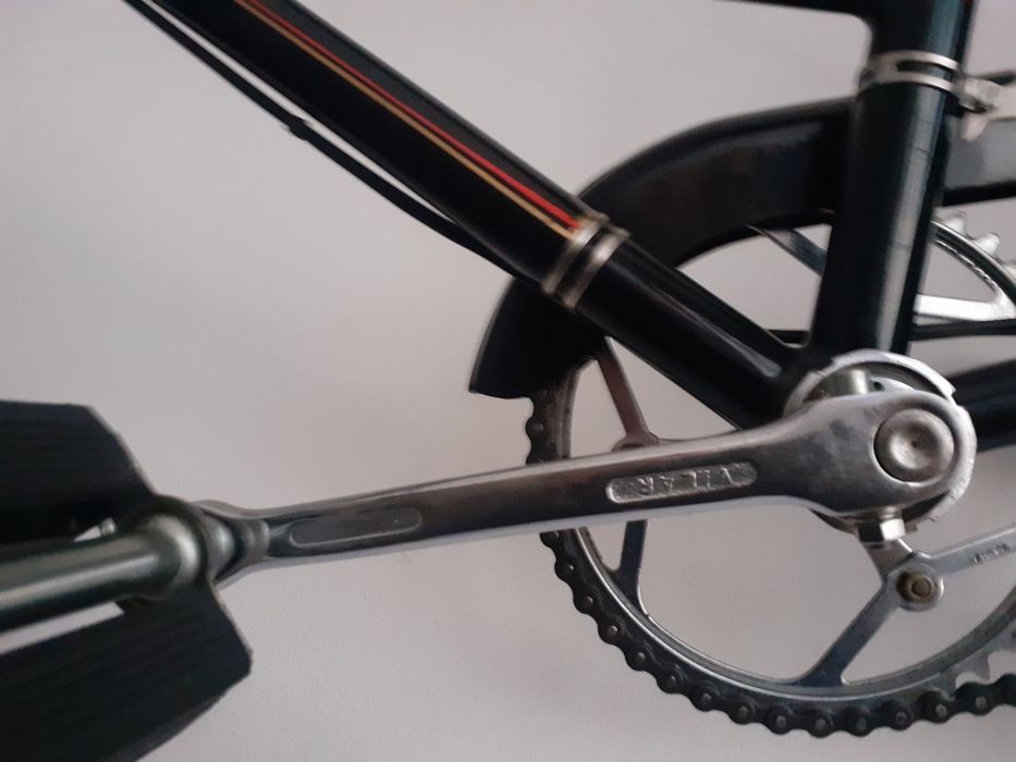 Bicicleta clássica de homem marca Alteza 26x1"3/8 restaurada.Impecável