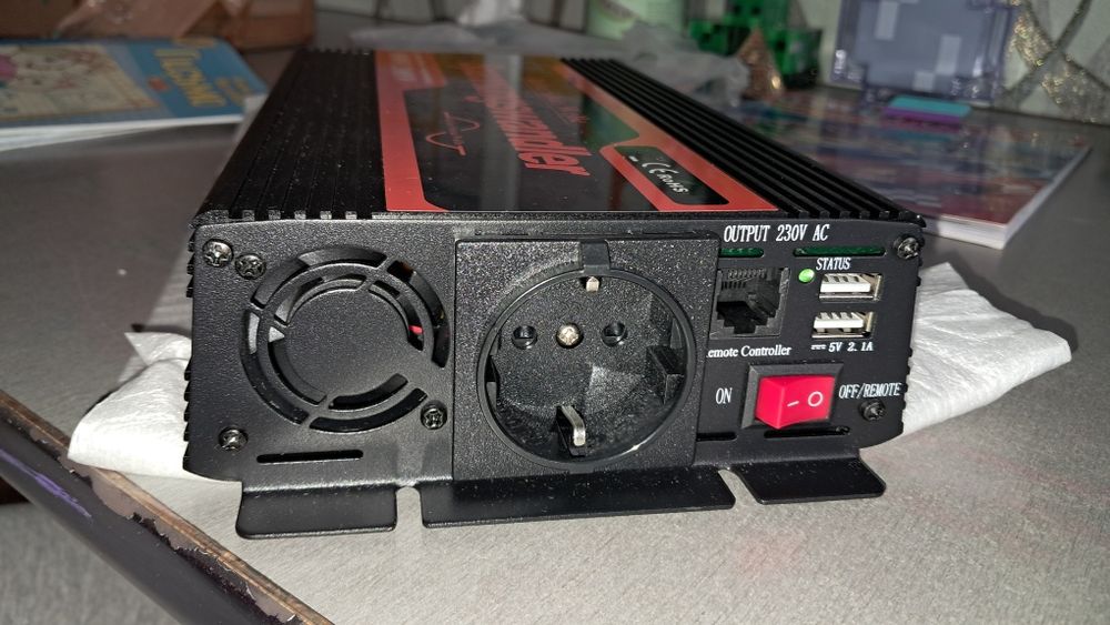 EDECOA инвертор 12X220в