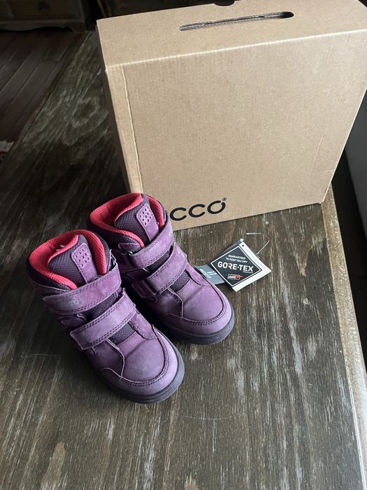Теплые и непромокаемые ботиночки Ecco gore-tex 18 см