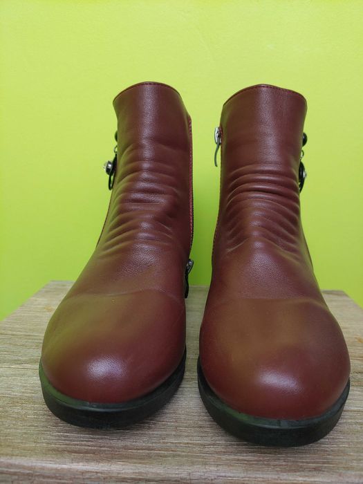 Ботильйони, чобітки жіночі 36 розмір