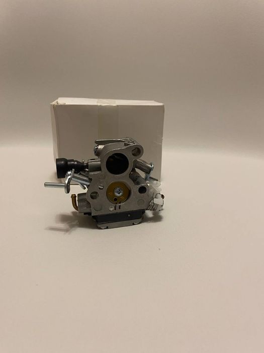 Карбюратор до бензобили Хускварна 135 / 140 / 435 / 440 Husqvarna