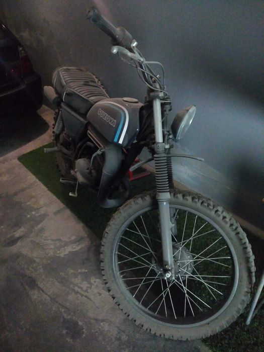 Suzuki TS 125 de 1978