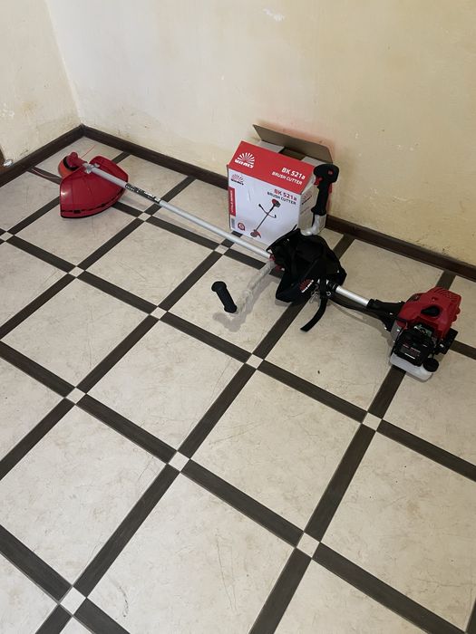 Нова мотокоса Віталс