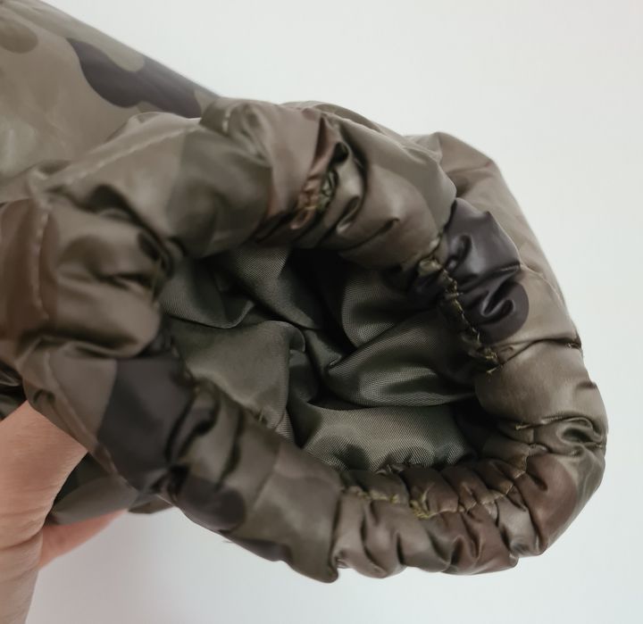 Krótka kurtka bomberka