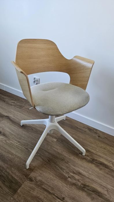 Krzeslo obrotowe IKEA