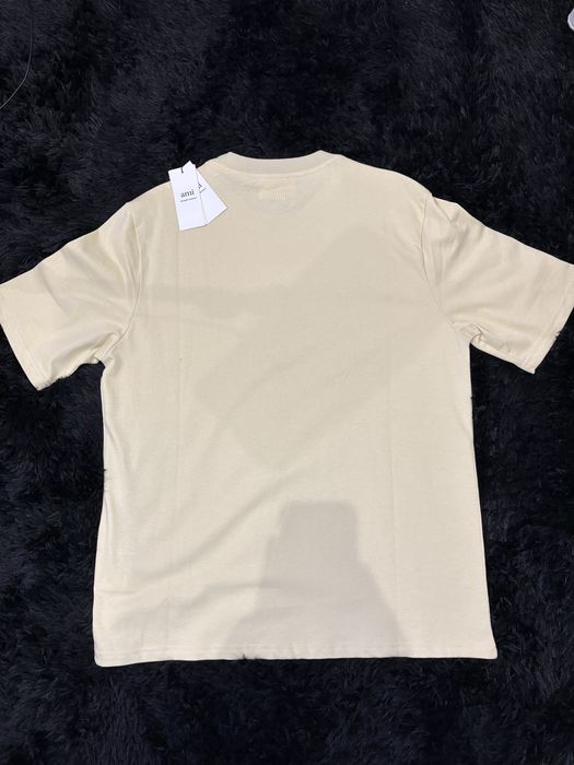 Ami Paris Tee.