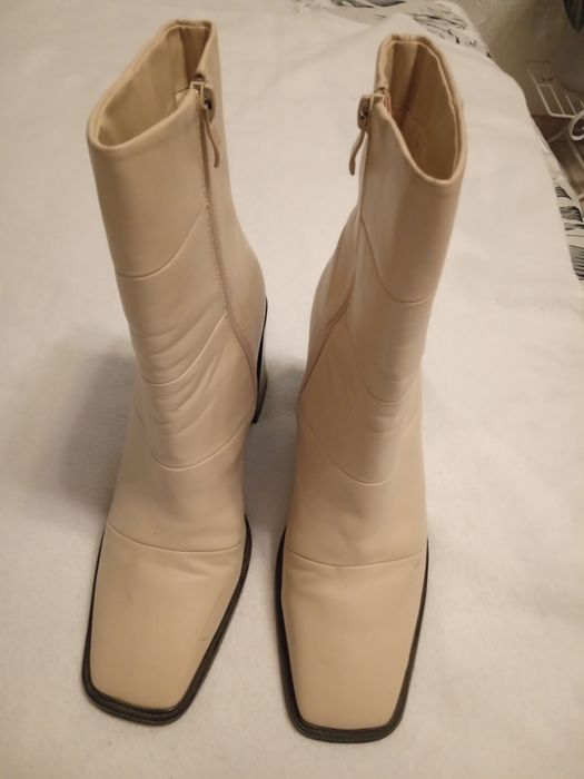 Kozaczki z kwadratowym noskiem Hetsoles