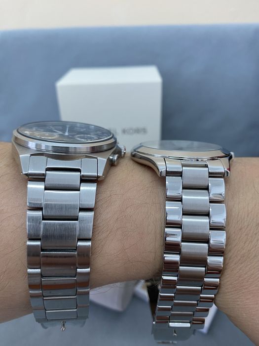 Mega cienki Michael Kors slim runway silver steel