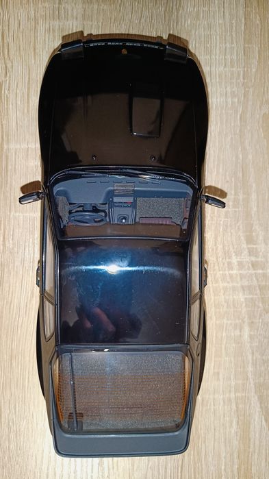 Porsche 924 Carrera GT (1:18) - Autoart