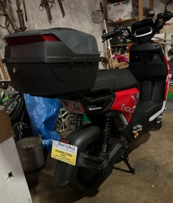 Moto  eletrica  vortex