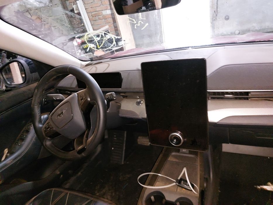 Подушка руля, торпеда  Ford Mustang mach-e