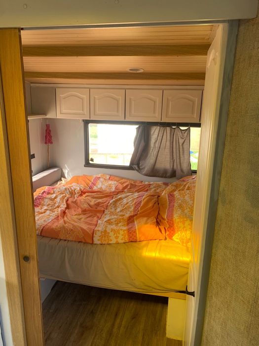 Caravana Hobby Landhaus  5.50m isolado