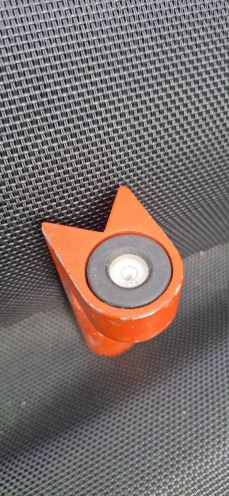 Pionownik - Libella łaty geodezyjnej