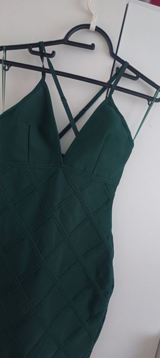 Sukienka krótka mini fashionova XS butelkowa obcisła seksowna