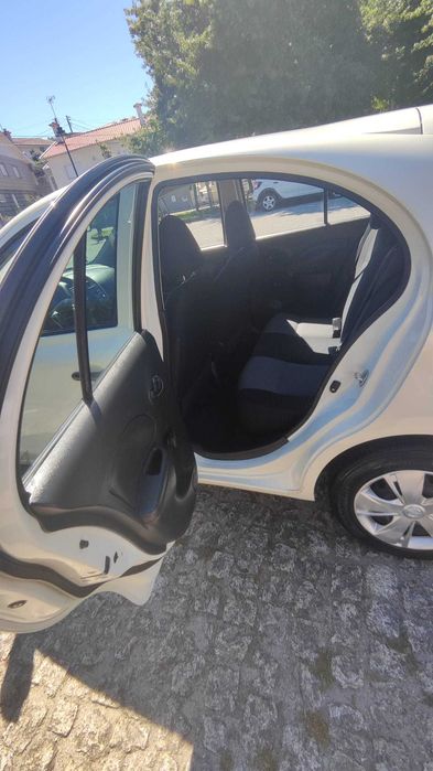 Nissan Micra - Gasolina - Abril - 2017