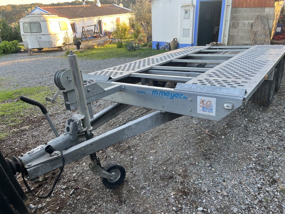 Atrelado porta Carros 2700kg