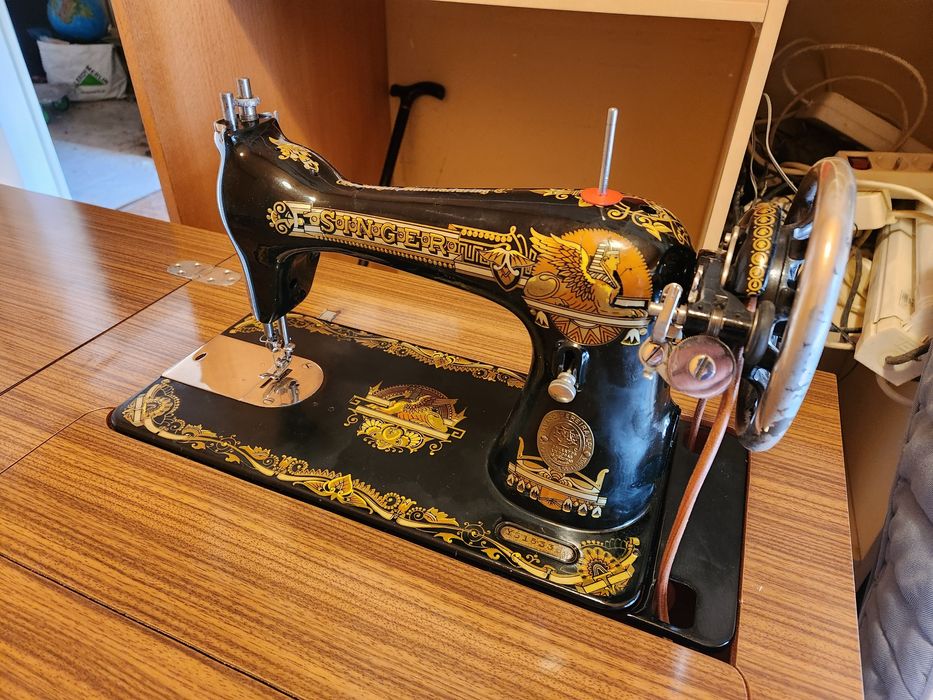 Máquina de Costura Singer Antiga bom estado