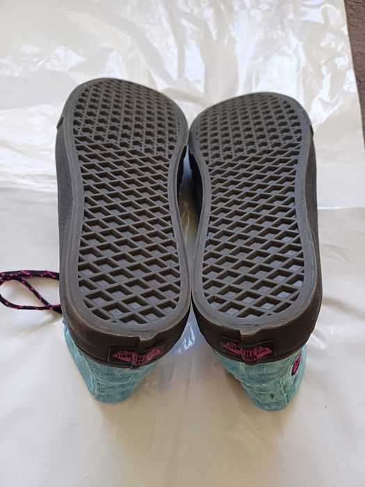 Vans welurowe sneakersy rozmiar 41