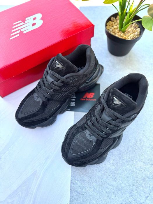 Чоловічі кросівки New Balance 9060 Black