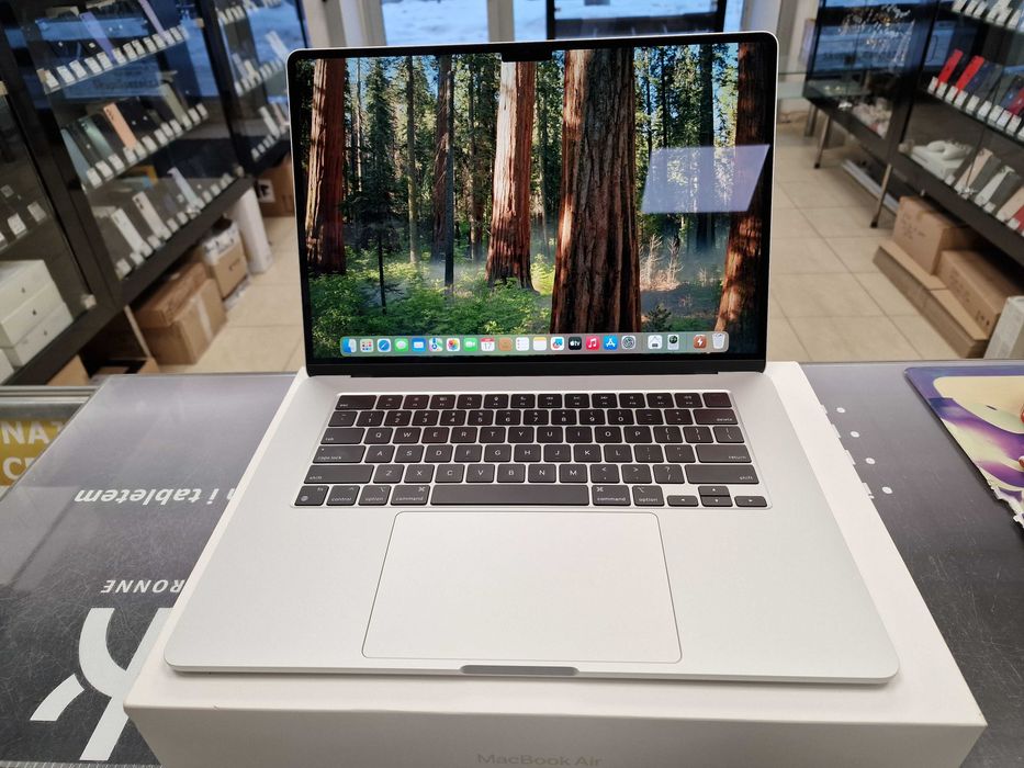 Macbook Air 15 2023/ M2/ 8GB DDR5/ 1TB/ Silver/ 2 cykle!! Grade A/ Gwa