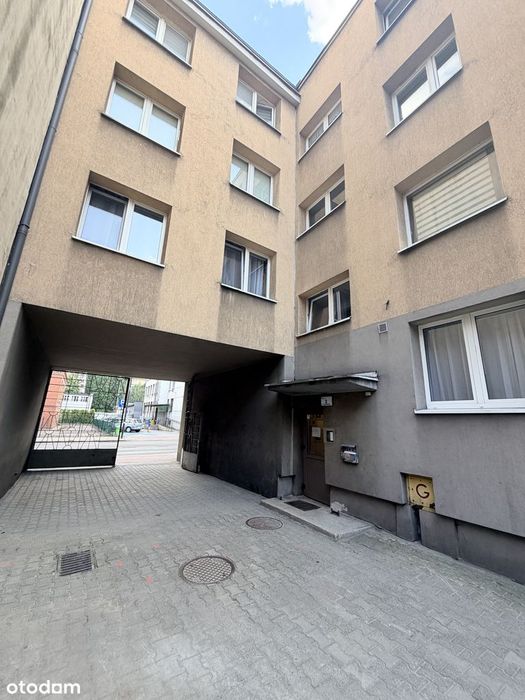 2 pokoje do wejścia w Chorzowie
