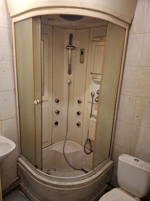 Продам квартиру под Ваш ремонт.