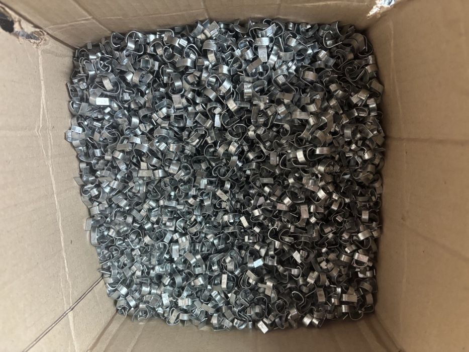 Скоби для з'єднання сітки оцинковані