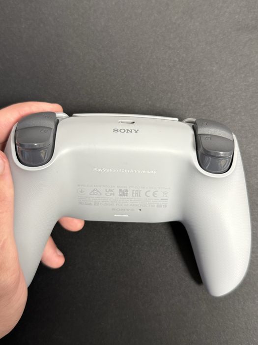 Геймпад Sony DualSense для PS5 30th Anniversary Limited Edition