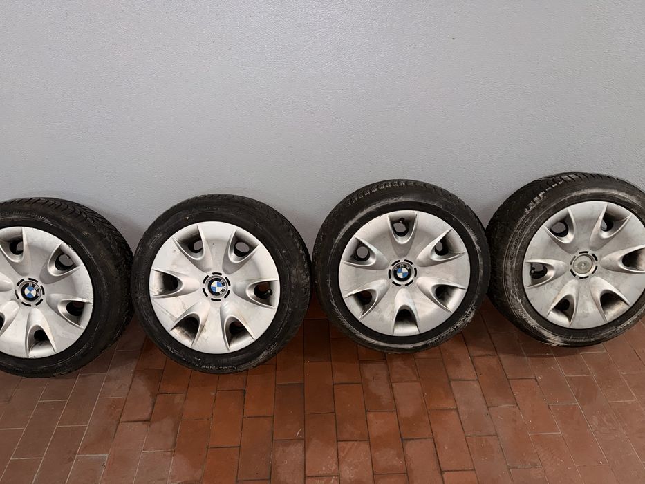 Pneus com jantes Good Year 195/55 R16