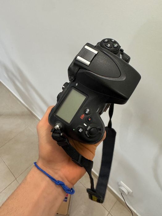 Nikon D800 DSLR Camera Body + Original Box