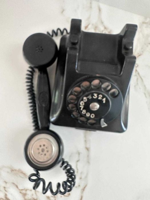 Stary telefon tarczowy PRL czarny bakelitowy retro vintage