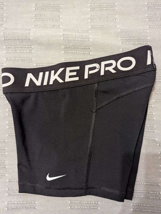 Термошорты женские Nike Pro SHORT черный/голубой. S,M