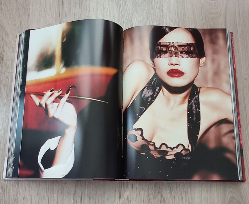 Fraulein. Ellen von Unwerth. Эллен фон Унверт: 25 500 грн. - Книги