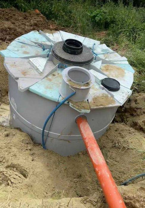 Біосептики / Монтаж автономної каналізації / Сепаратор жиру для нафти