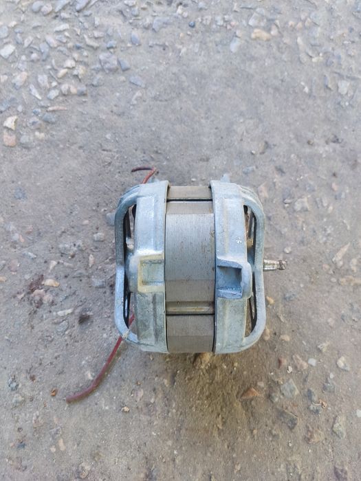 Електродвигун. Электродвигатель